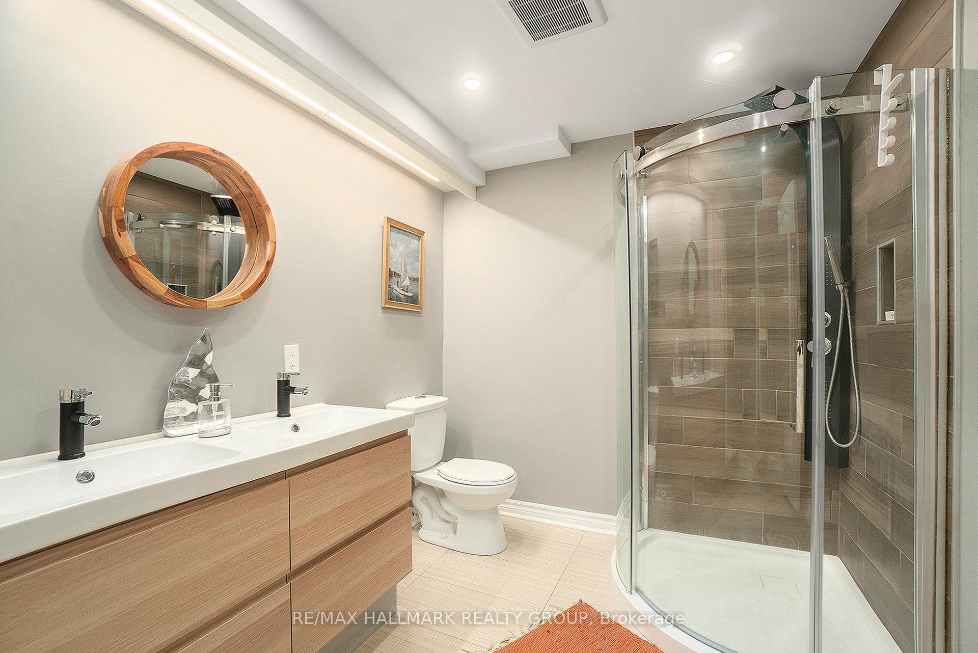 Photo 25 of 11 Ellisson Way, Ottawa, Hunt Club Park — HOMEH