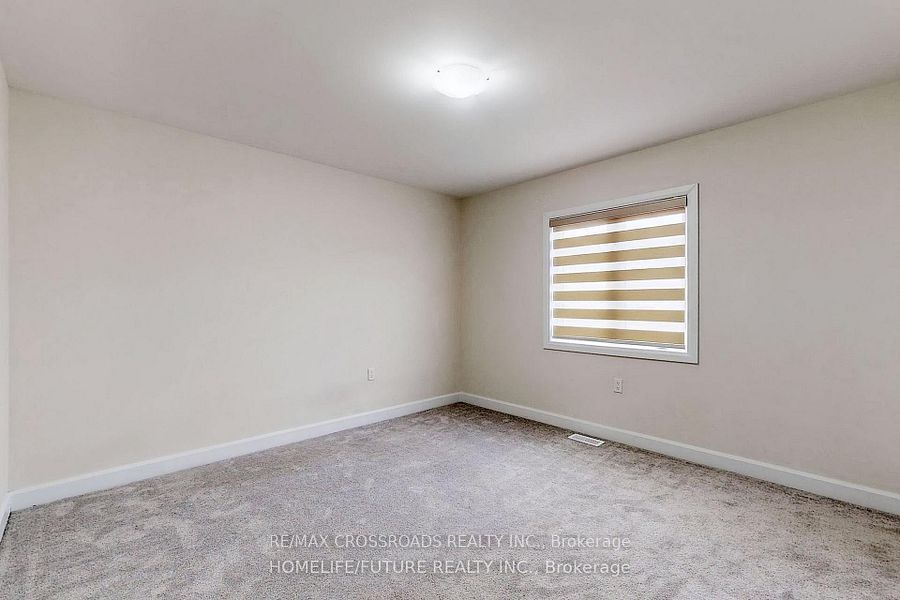 Photo 4 of Unit Bsmt, 103 York Drive, Peterborough, Monaghan Ward 2 — HOMEH