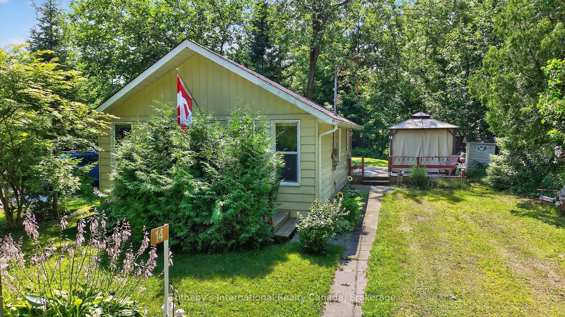 Photo 16 of 14 Domar Road, Tiny, Rural Tiny — HOMEH