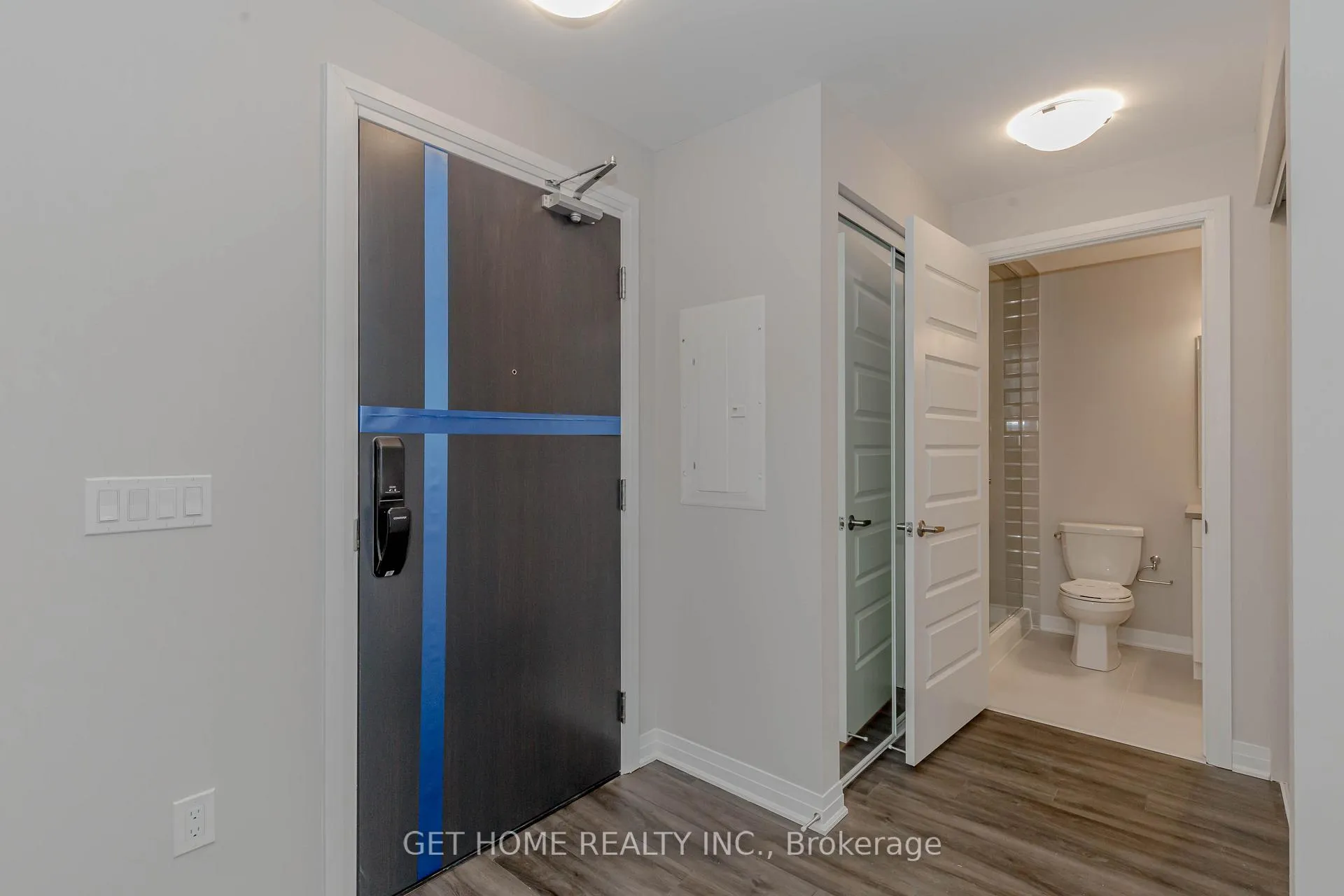 Photo 11 of Unit 512, 480 Gordon Krantz Avenue, Milton, Walker — HOMEH
