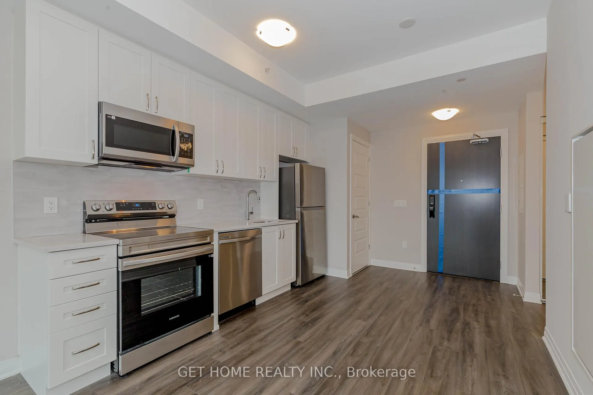 Photo 14 of Unit 512, 480 Gordon Krantz Avenue, Milton, Walker — HOMEH