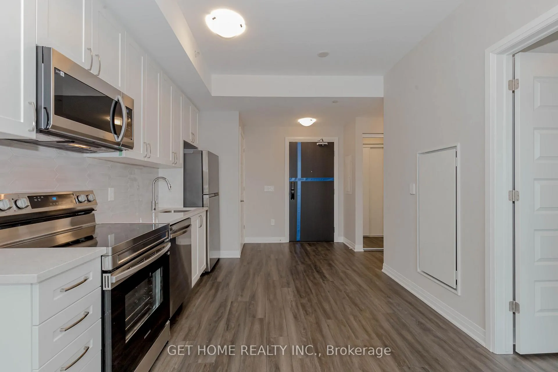 Photo 15 of Unit 512, 480 Gordon Krantz Avenue, Milton, Walker — HOMEH