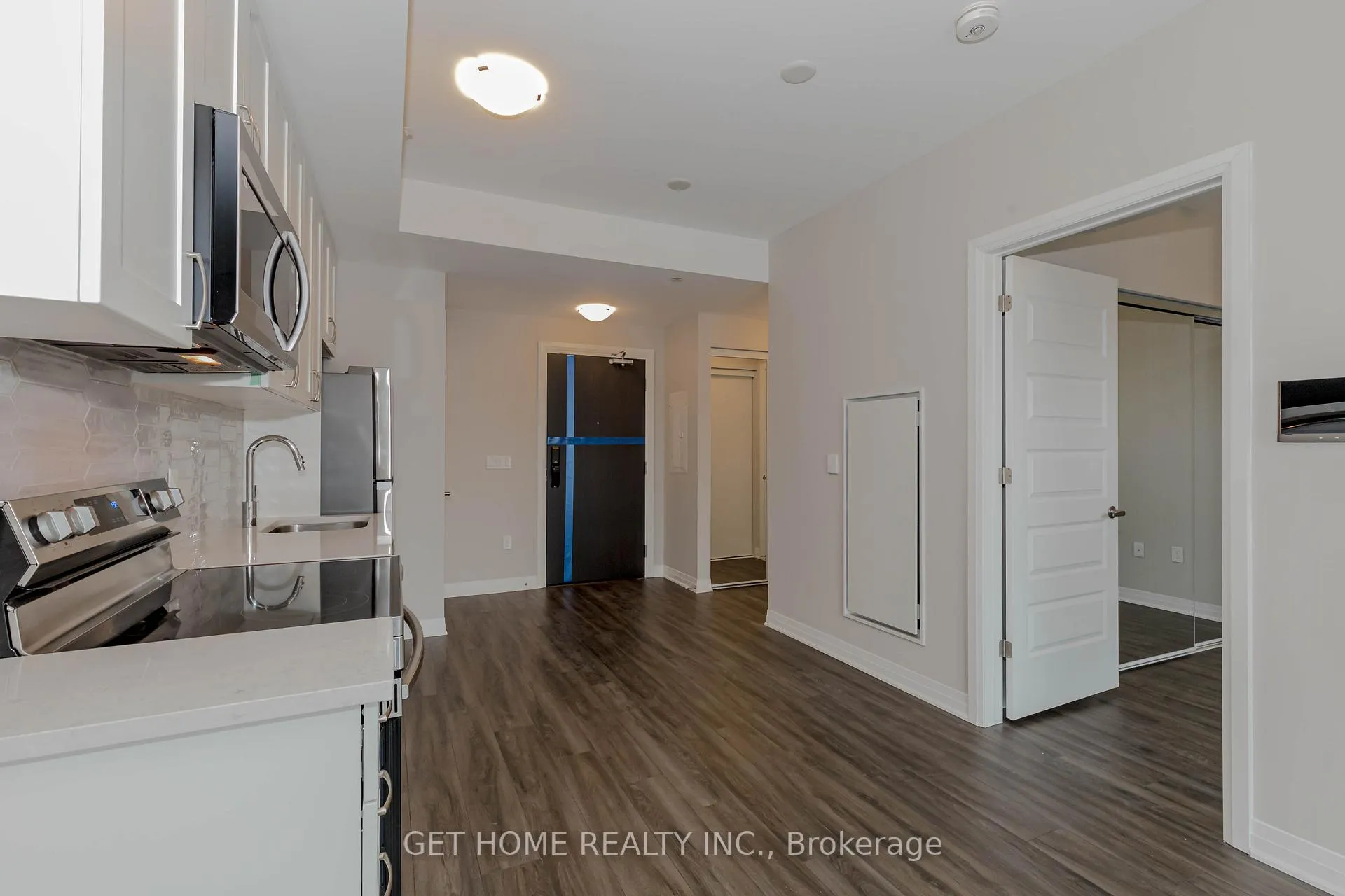 Photo 16 of Unit 512, 480 Gordon Krantz Avenue, Milton, Walker — HOMEH