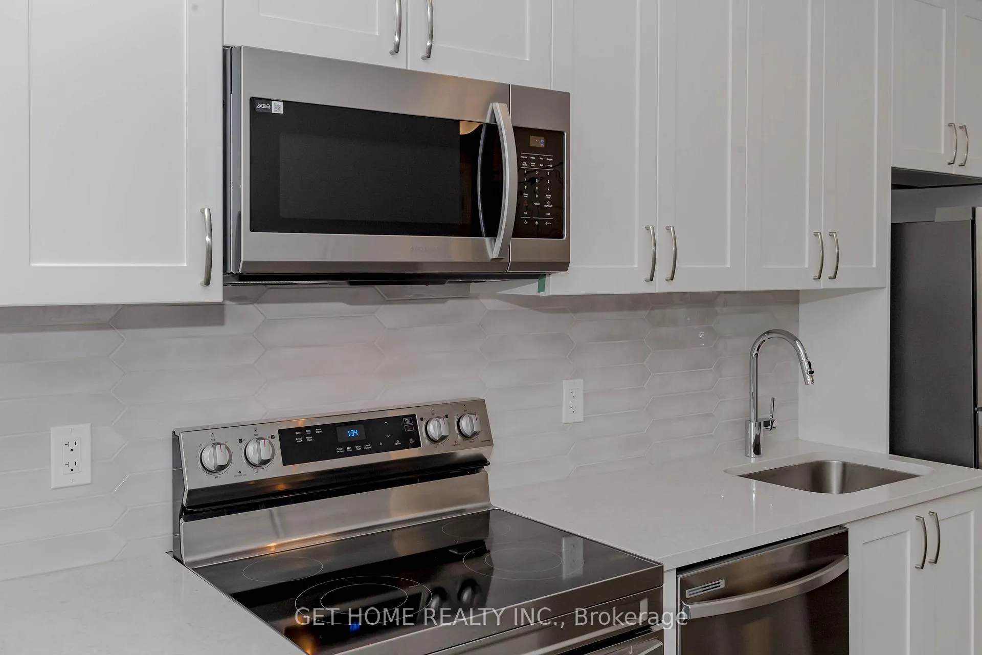 Photo 17 of Unit 512, 480 Gordon Krantz Avenue, Milton, Walker — HOMEH