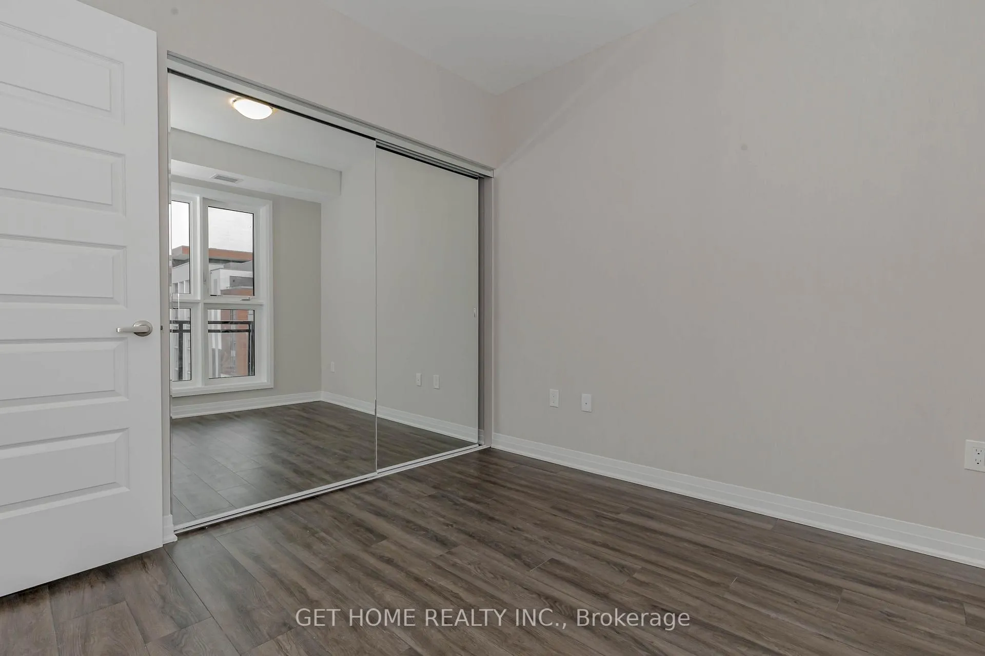 Photo 28 of Unit 512, 480 Gordon Krantz Avenue, Milton, Walker — HOMEH