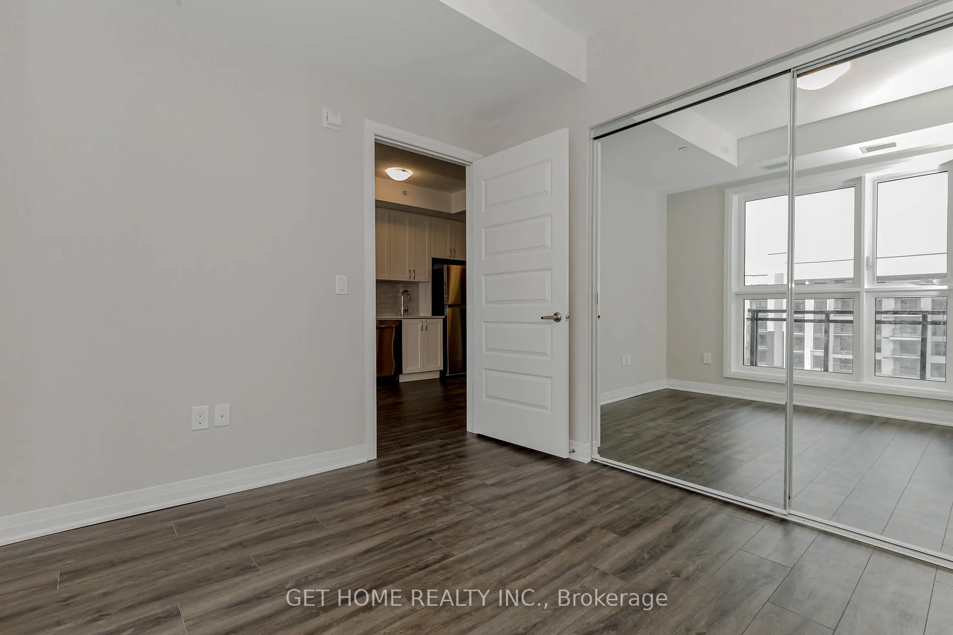 Photo 29 of Unit 512, 480 Gordon Krantz Avenue, Milton, Walker — HOMEH