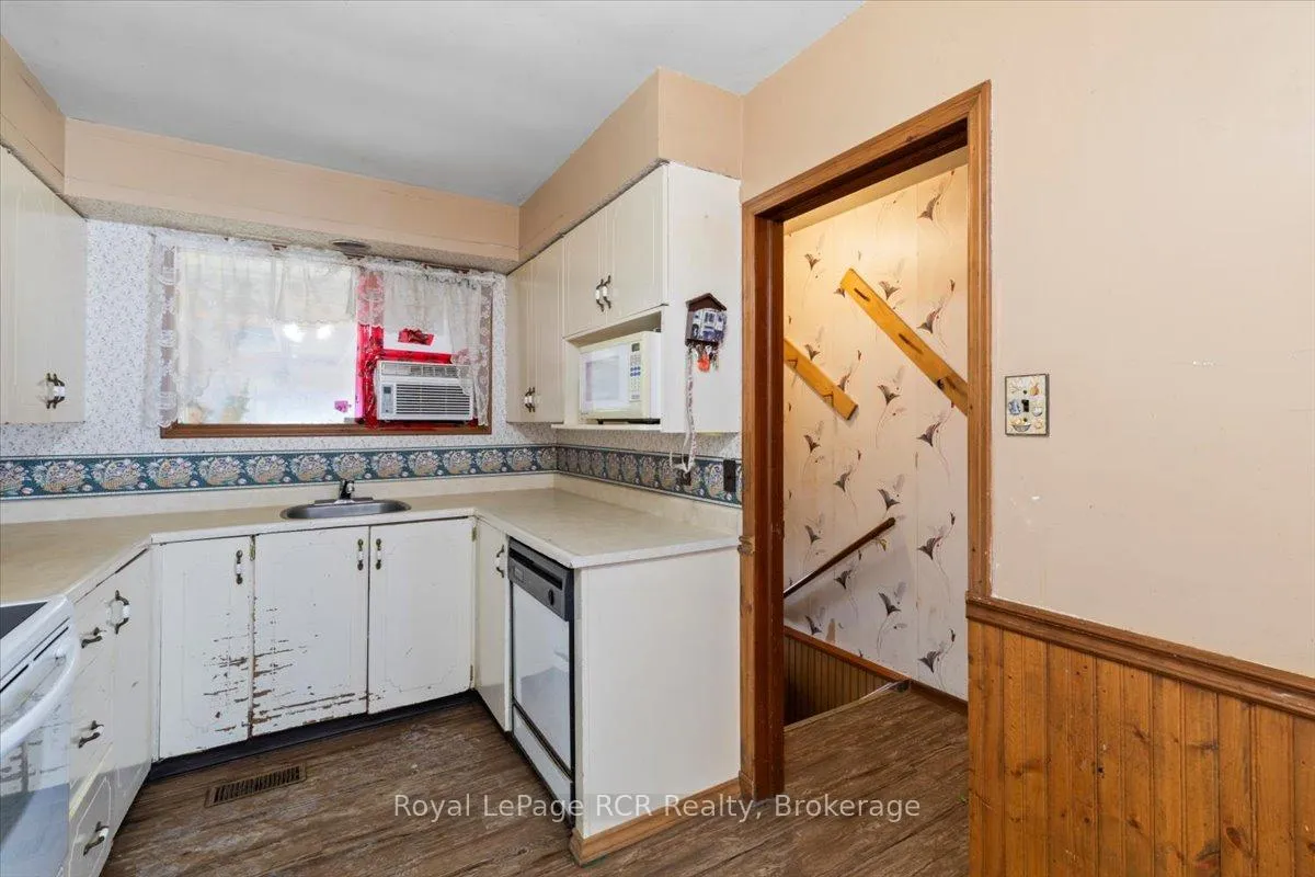 Photo 8 of 389 3rd Street, Hanover — HOMEH