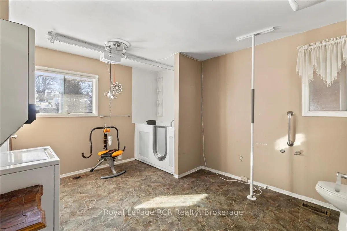 Photo 14 of 389 3rd Street, Hanover — HOMEH