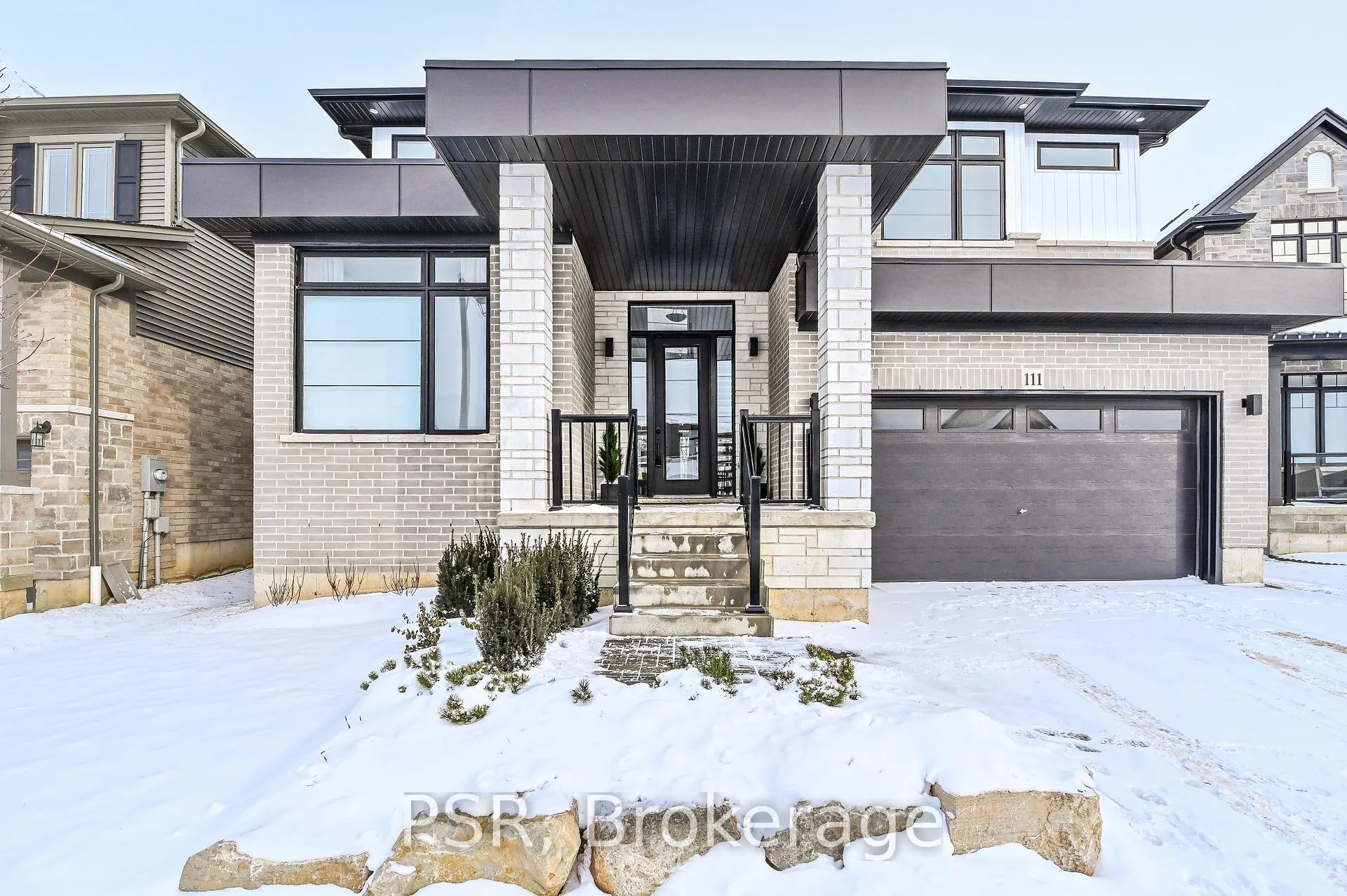 Photo 2 of 111 Daugaard Avenue, Brant, Paris — HOMEH