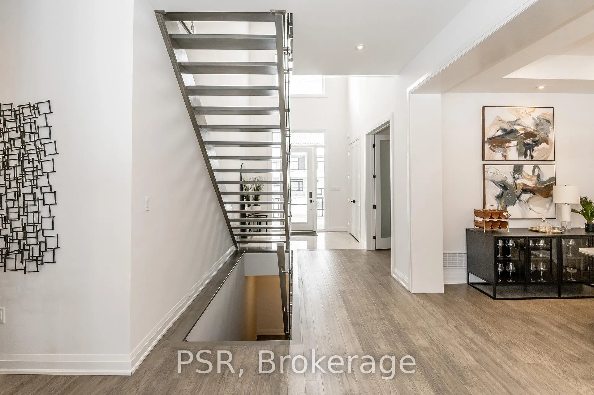 Photo 9 of 111 Daugaard Avenue, Brant, Paris — HOMEH