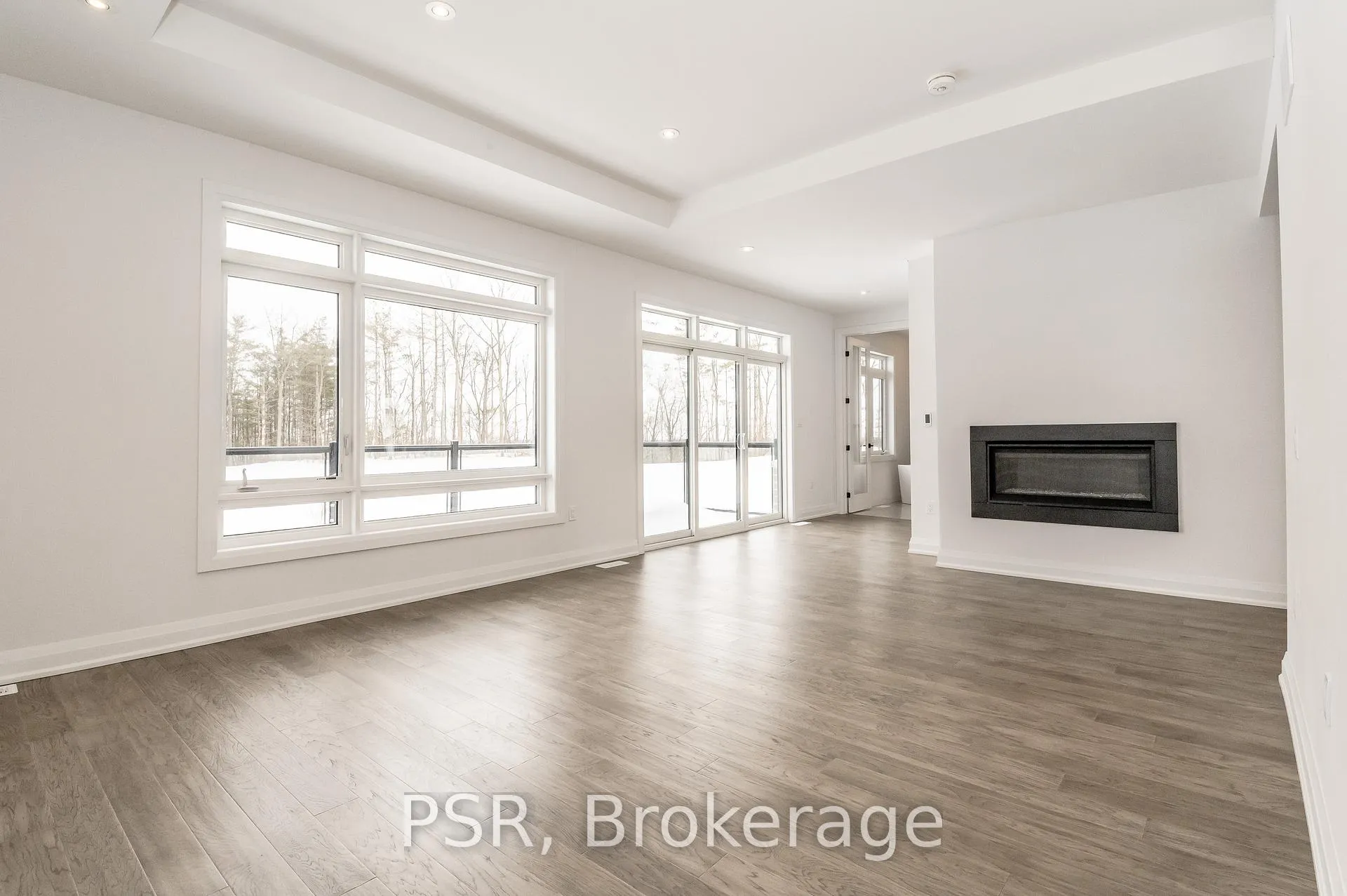 Photo 23 of 111 Daugaard Avenue, Brant, Paris — HOMEH