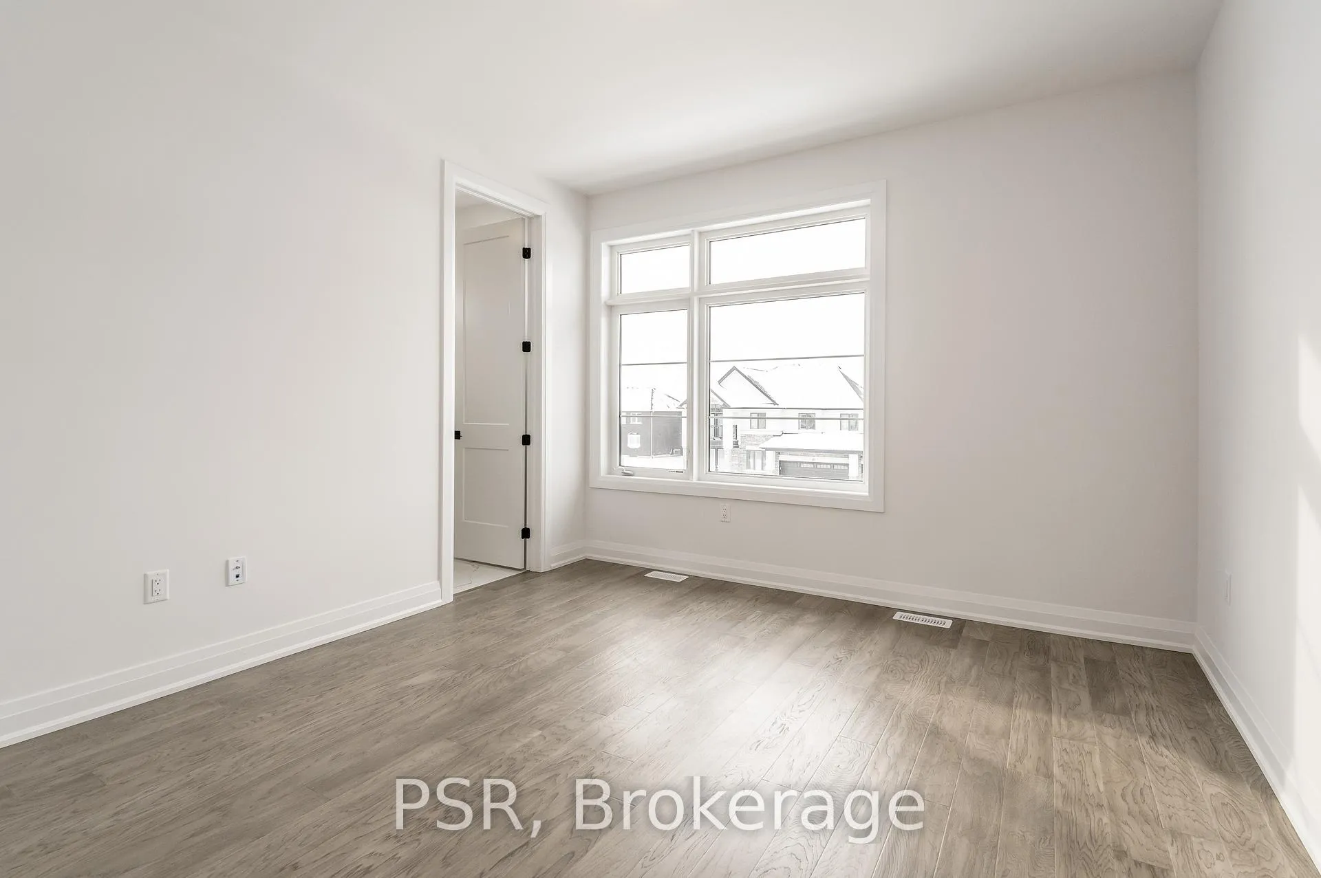 Photo 26 of 111 Daugaard Avenue, Brant, Paris — HOMEH