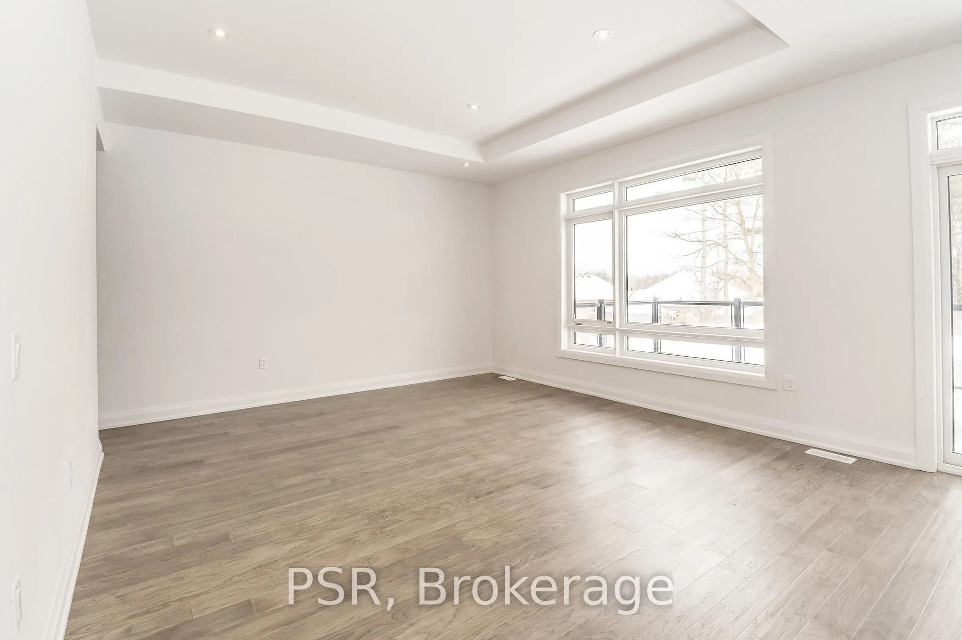 Photo 27 of 111 Daugaard Avenue, Brant, Paris — HOMEH