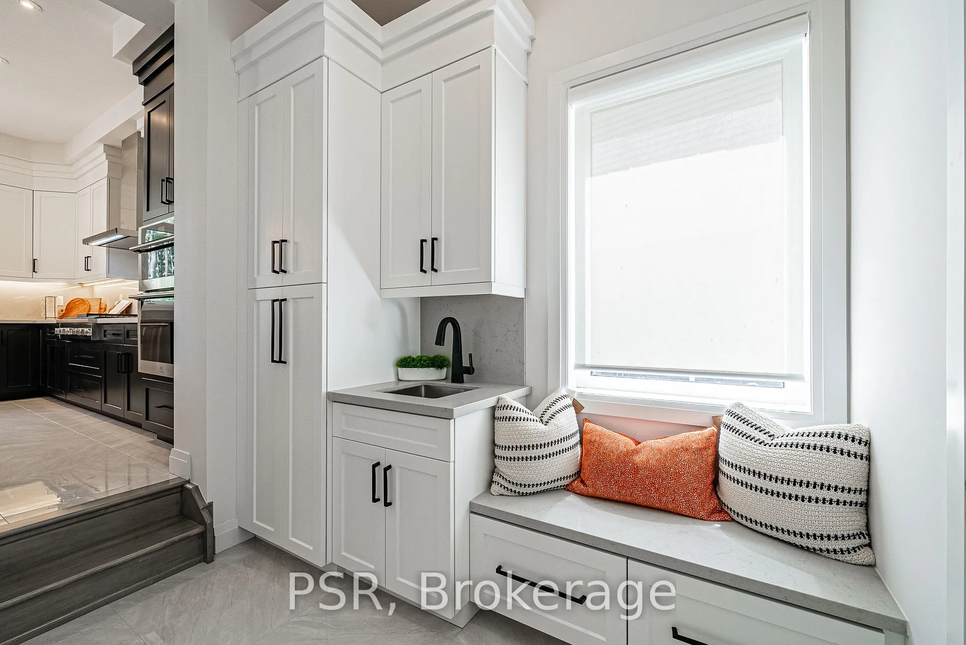 Photo 36 of 111 Daugaard Avenue, Brant, Paris — HOMEH