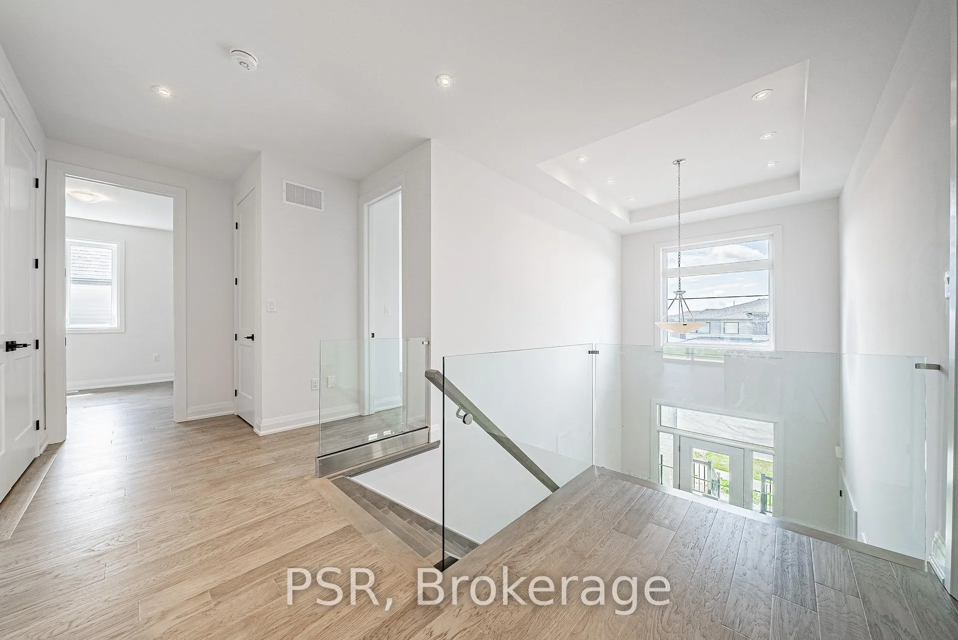 Photo 37 of 111 Daugaard Avenue, Brant, Paris — HOMEH