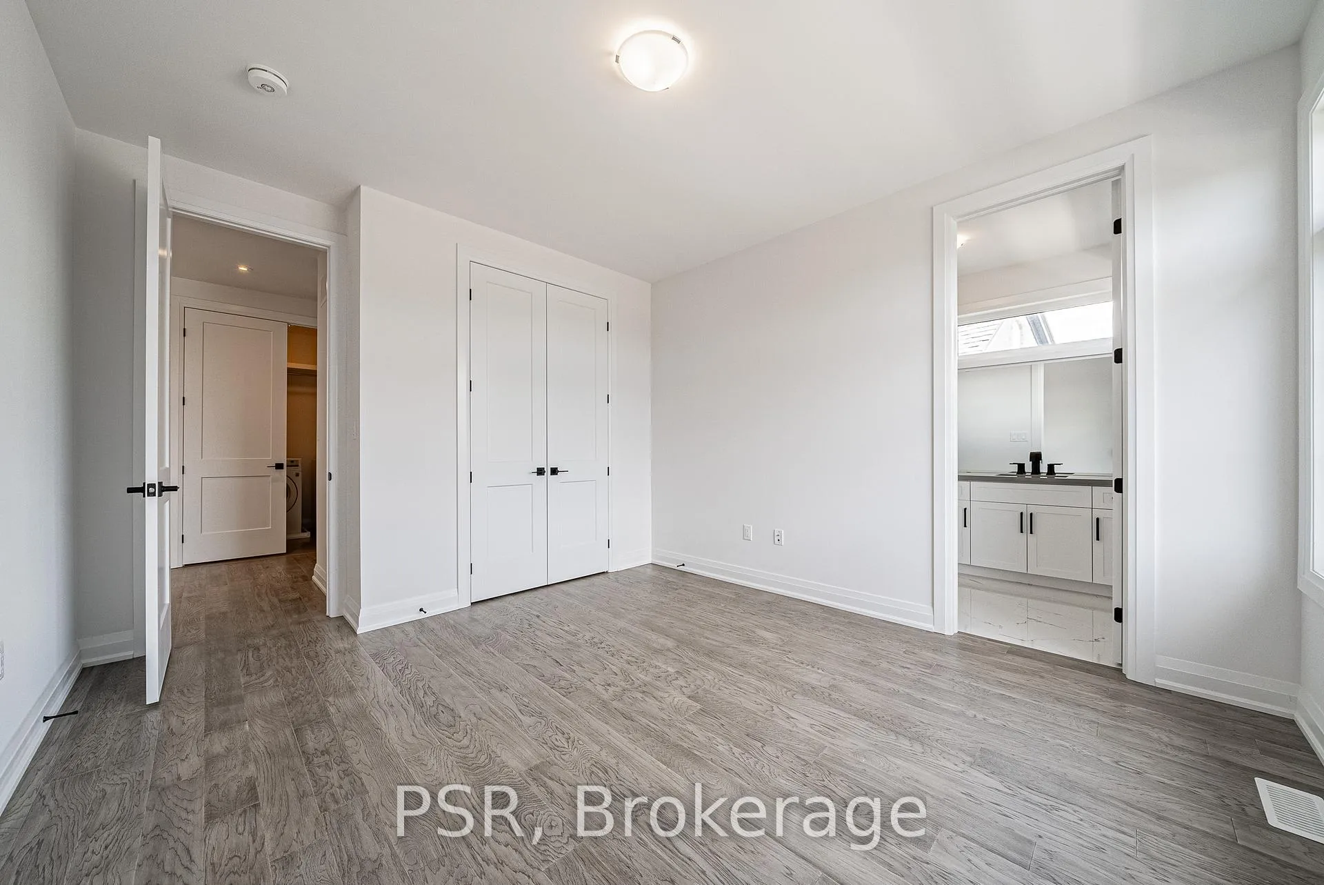 Photo 39 of 111 Daugaard Avenue, Brant, Paris — HOMEH