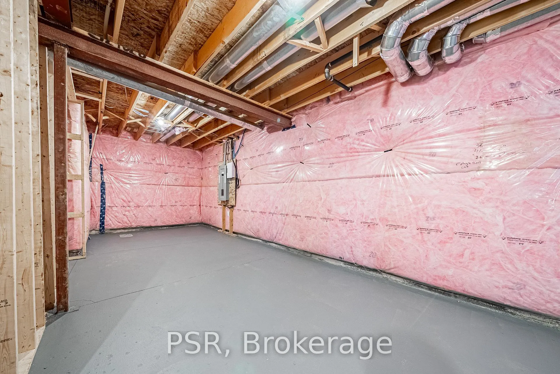 Photo 41 of 111 Daugaard Avenue, Brant, Paris — HOMEH