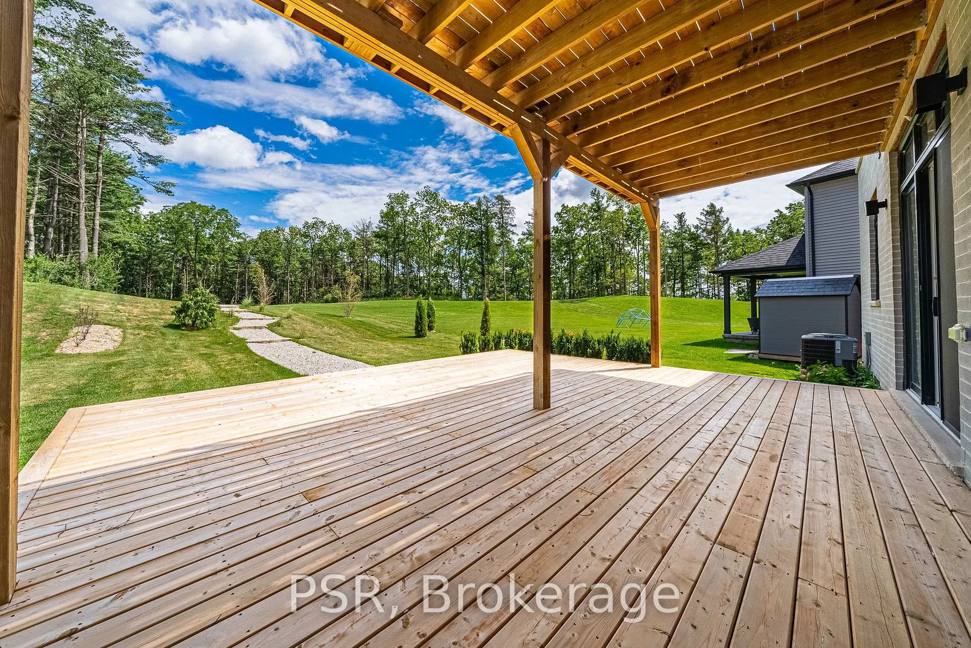 Photo 49 of 111 Daugaard Avenue, Brant, Paris — HOMEH