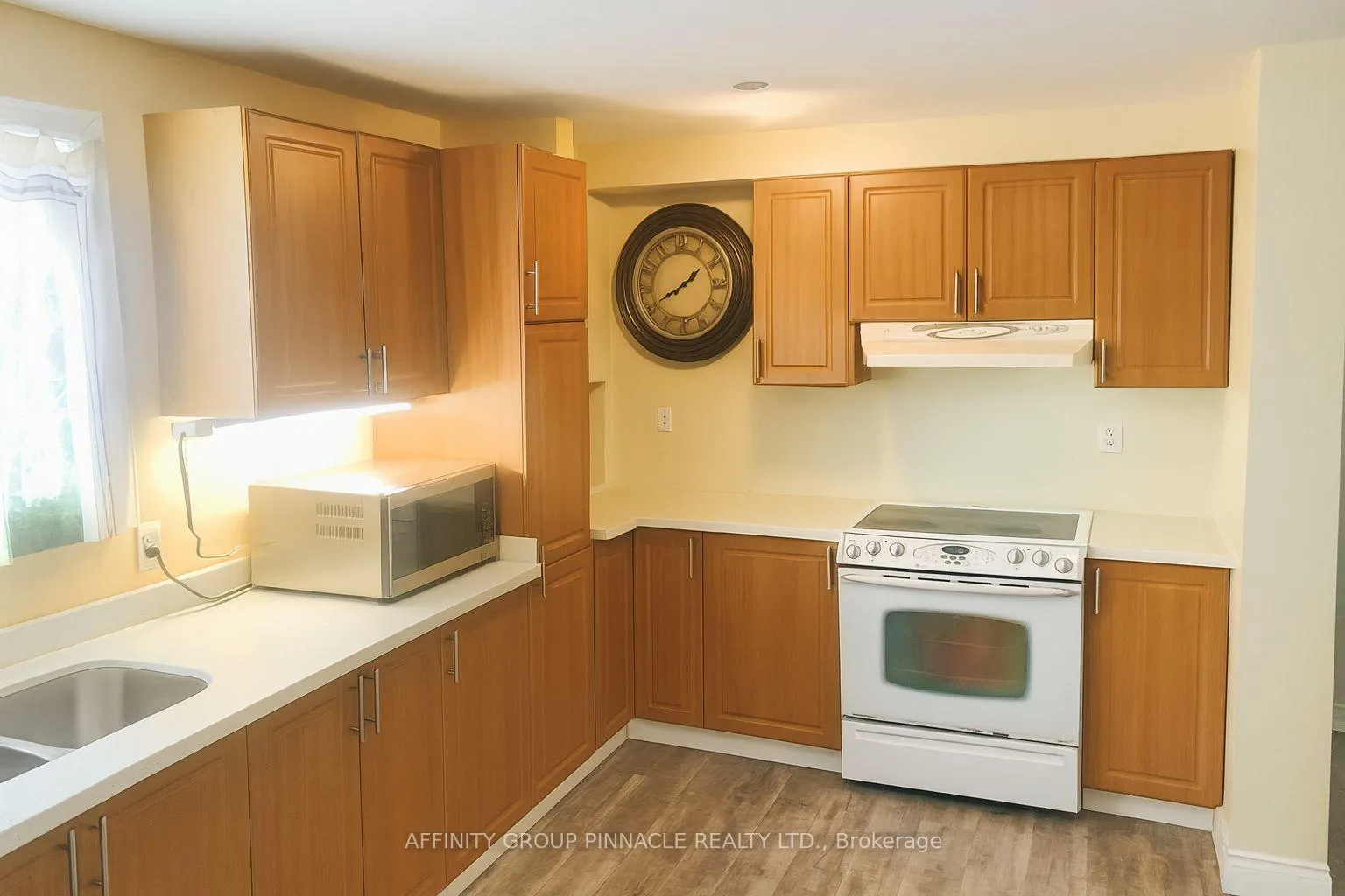 Photo 4 of 18415 Keele Street, King, Rural King — HOMEH