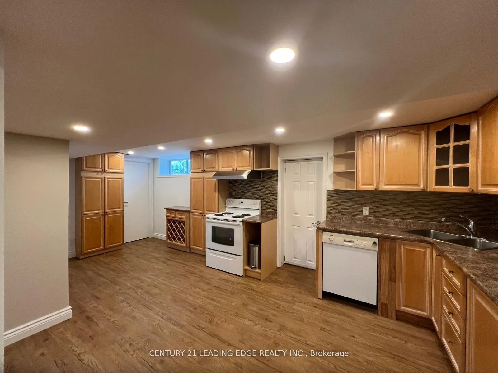 Photo 5 of Unit BSMT, 334 Jasper Avenue, Oshawa, Lakeview — HOMEH