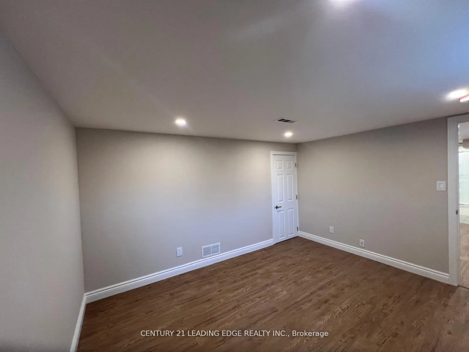 Photo 9 of Unit BSMT, 334 Jasper Avenue, Oshawa, Lakeview — HOMEH
