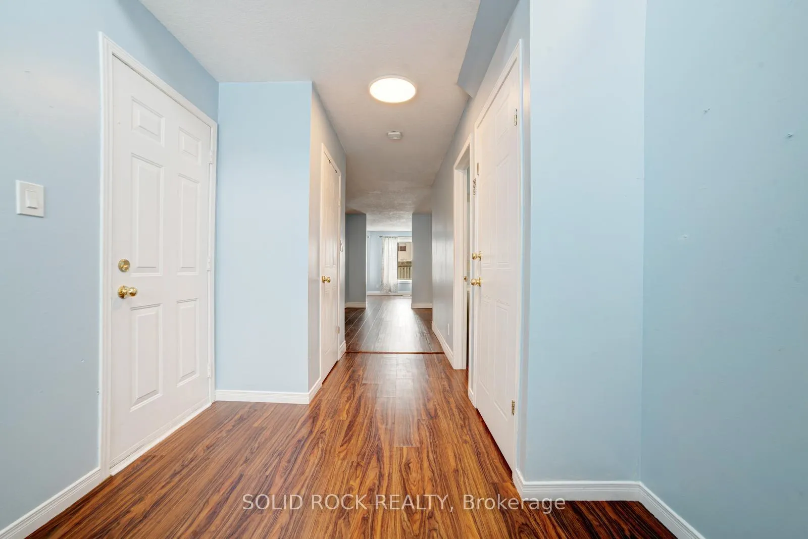 Photo 4 of 224 Pineland Court, Waterloo — HOMEH