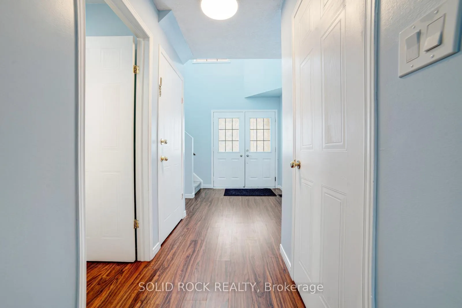 Photo 6 of 224 Pineland Court, Waterloo — HOMEH