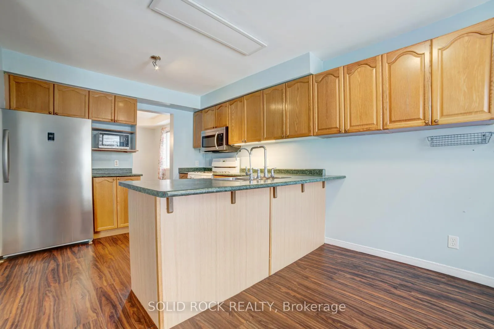 Photo 13 of 224 Pineland Court, Waterloo — HOMEH