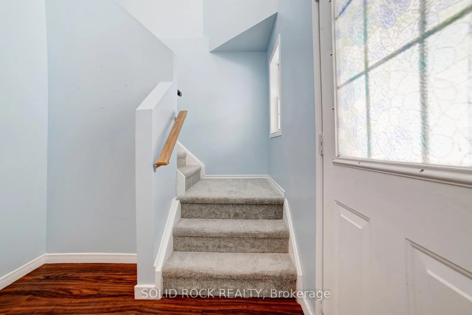 Photo 17 of 224 Pineland Court, Waterloo — HOMEH