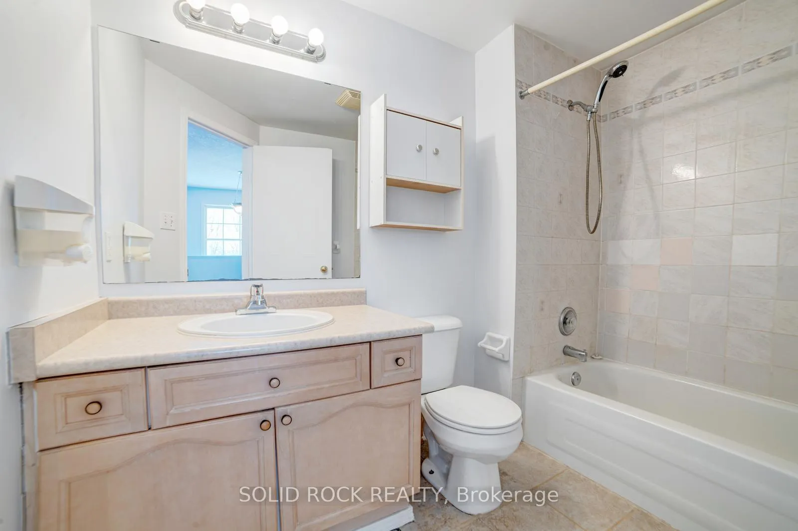 Photo 28 of 224 Pineland Court, Waterloo — HOMEH