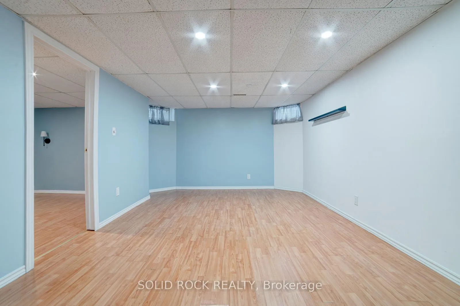 Photo 39 of 224 Pineland Court, Waterloo — HOMEH