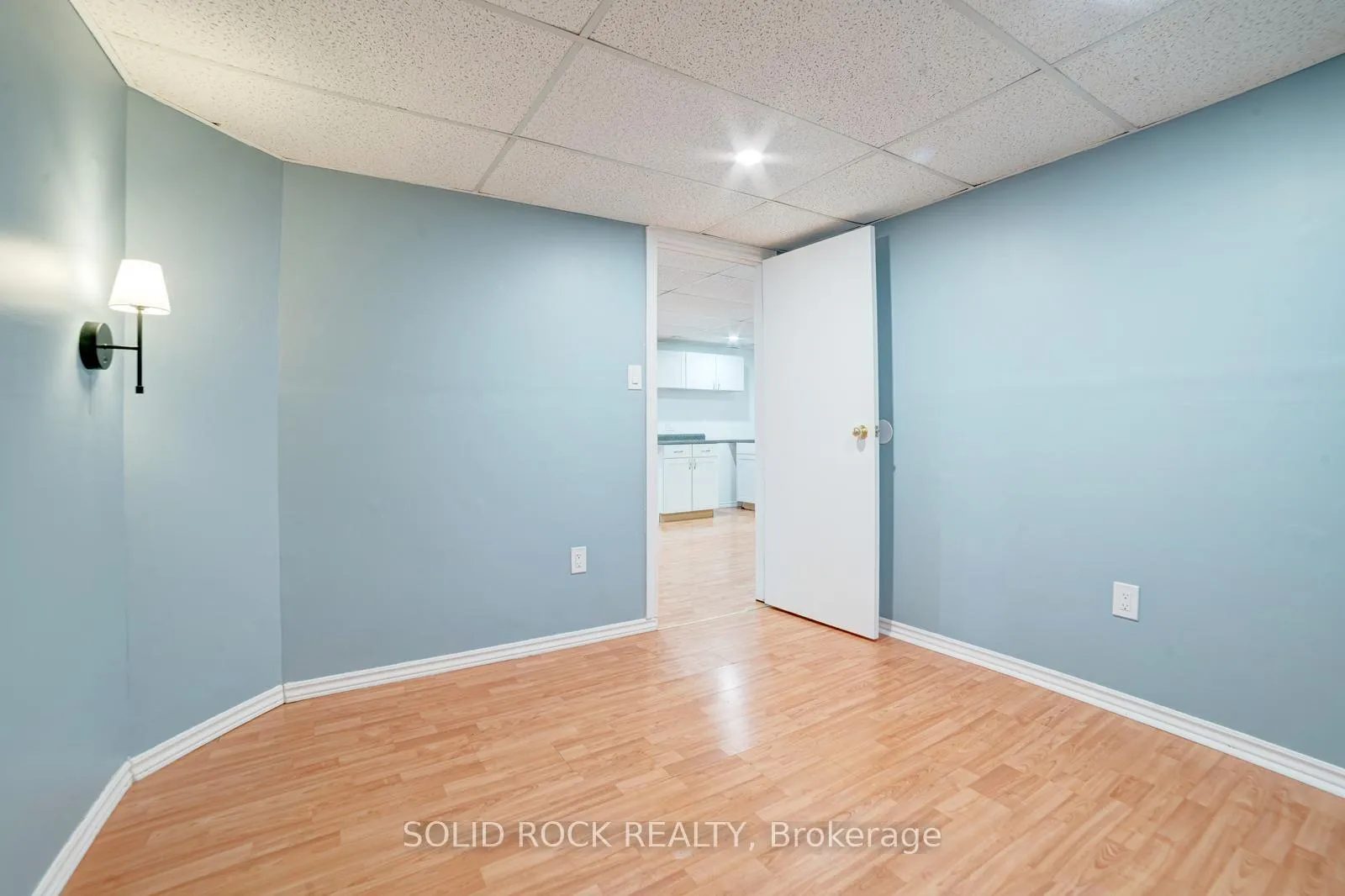 Photo 41 of 224 Pineland Court, Waterloo — HOMEH