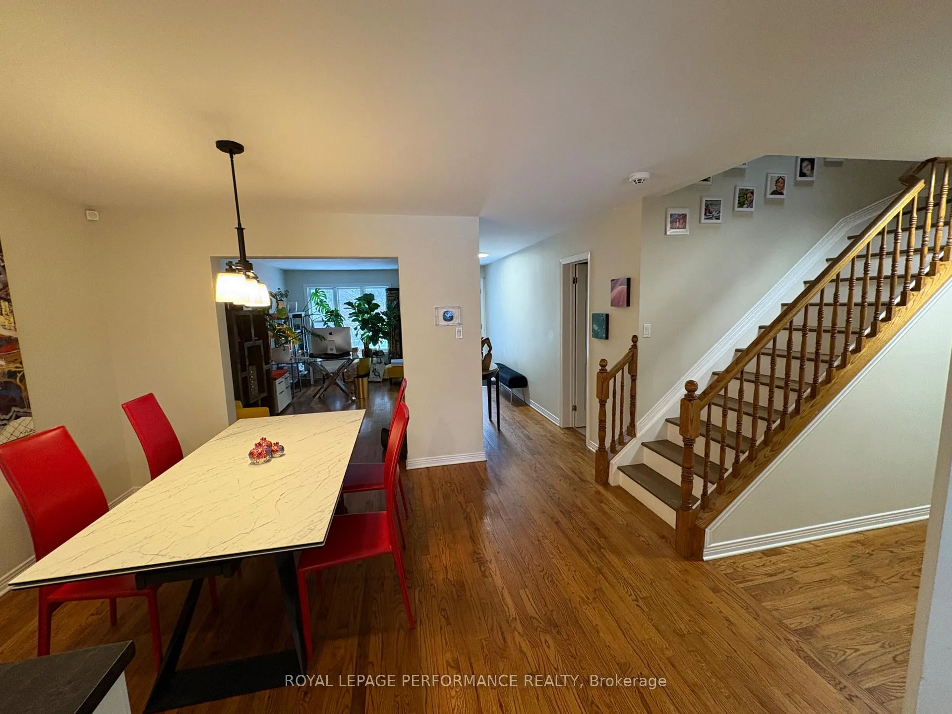 Photo 4 of 104 Blackburn Avenue, Ottawa, Sandy Hill — HOMEH