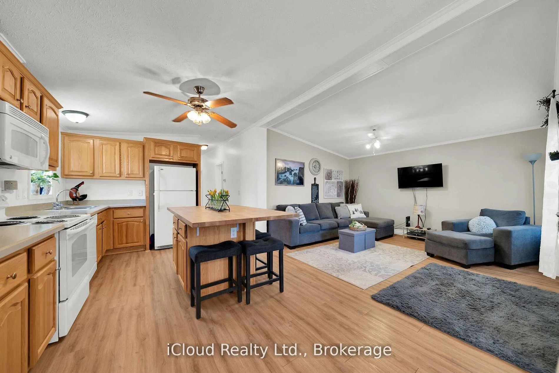 Photo 16 of 1294 Concession Rd 8 West 23 MacPherson Crescent, Hamilton, Rural Flamborough — HOMEH