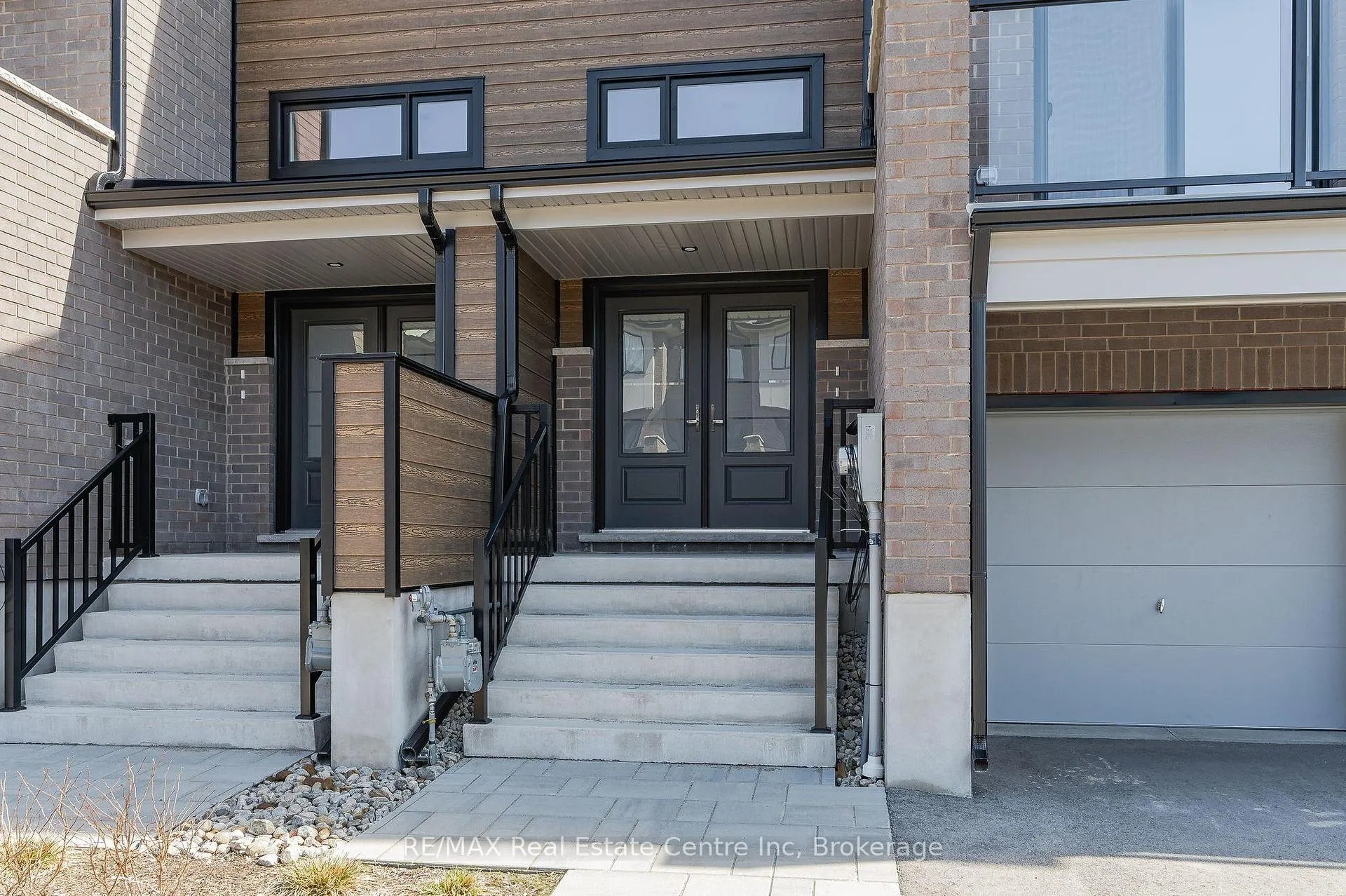 Photo 2 of Unit 9, 182 Bridge Crescent, Minto — HOMEH