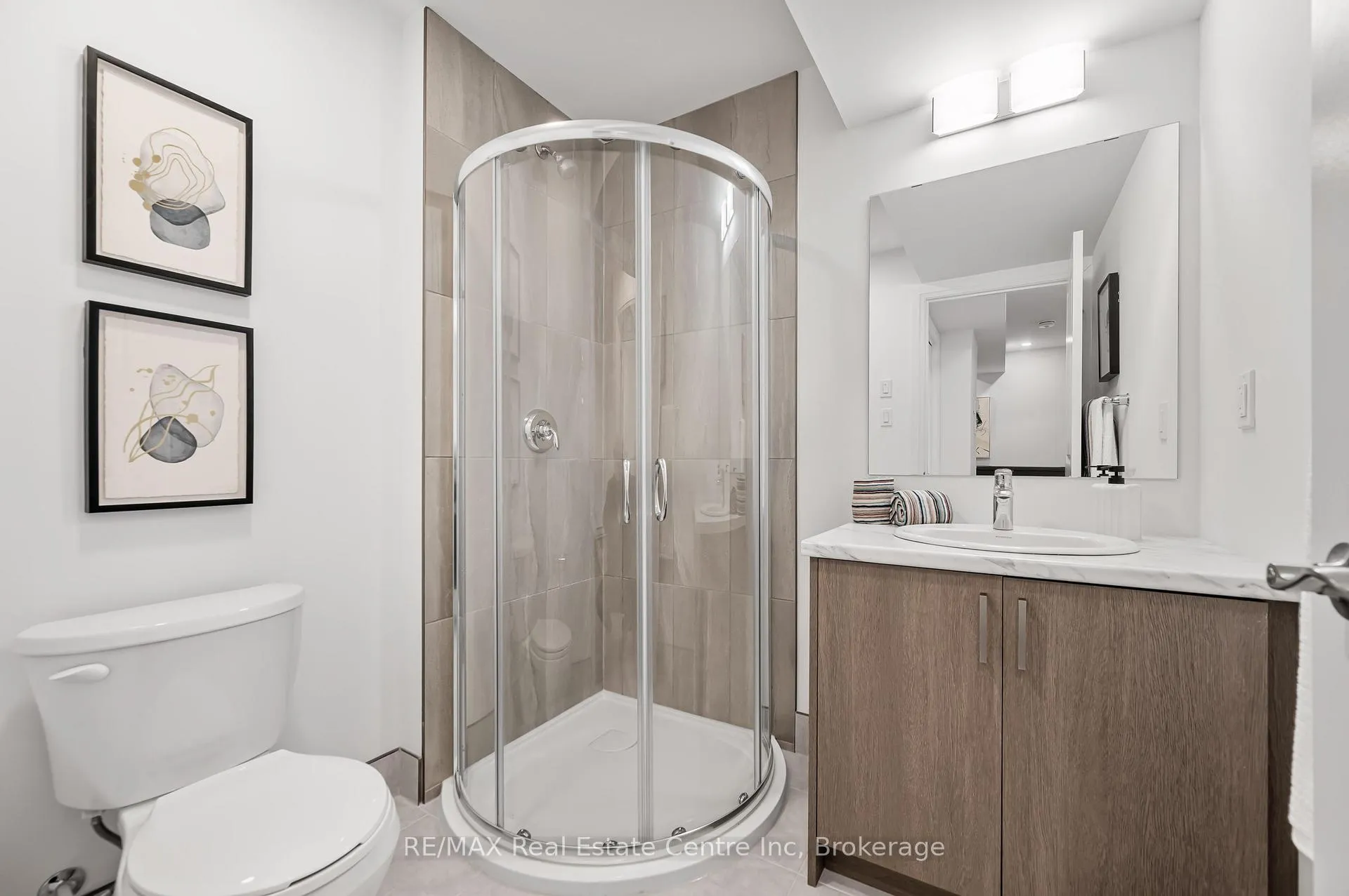 Photo 34 of Unit 9, 182 Bridge Crescent, Minto — HOMEH