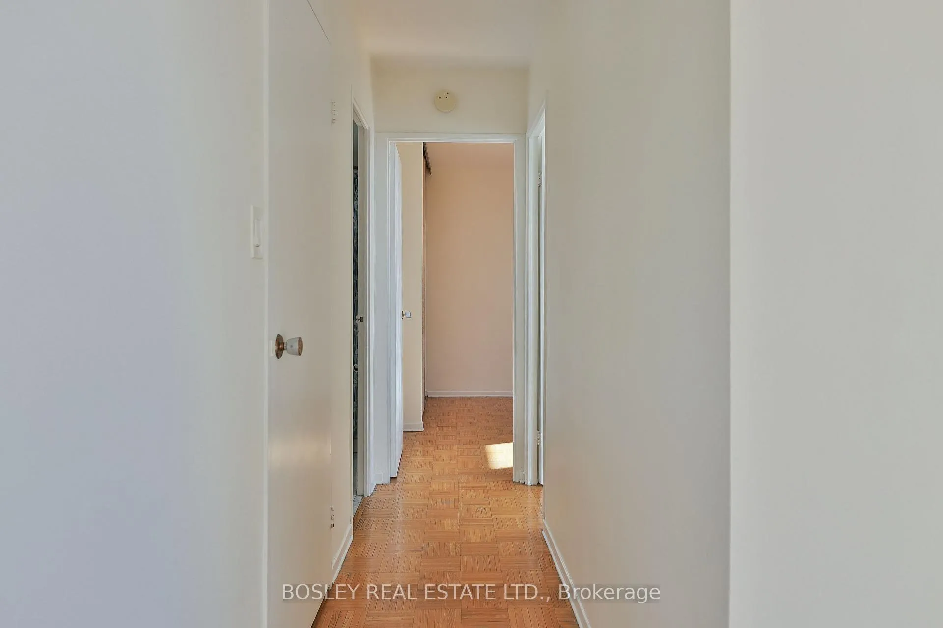 Photo 14 of Unit 404, 60 Pavane Linkway, Toronto, Flemingdon Park — HOMEH