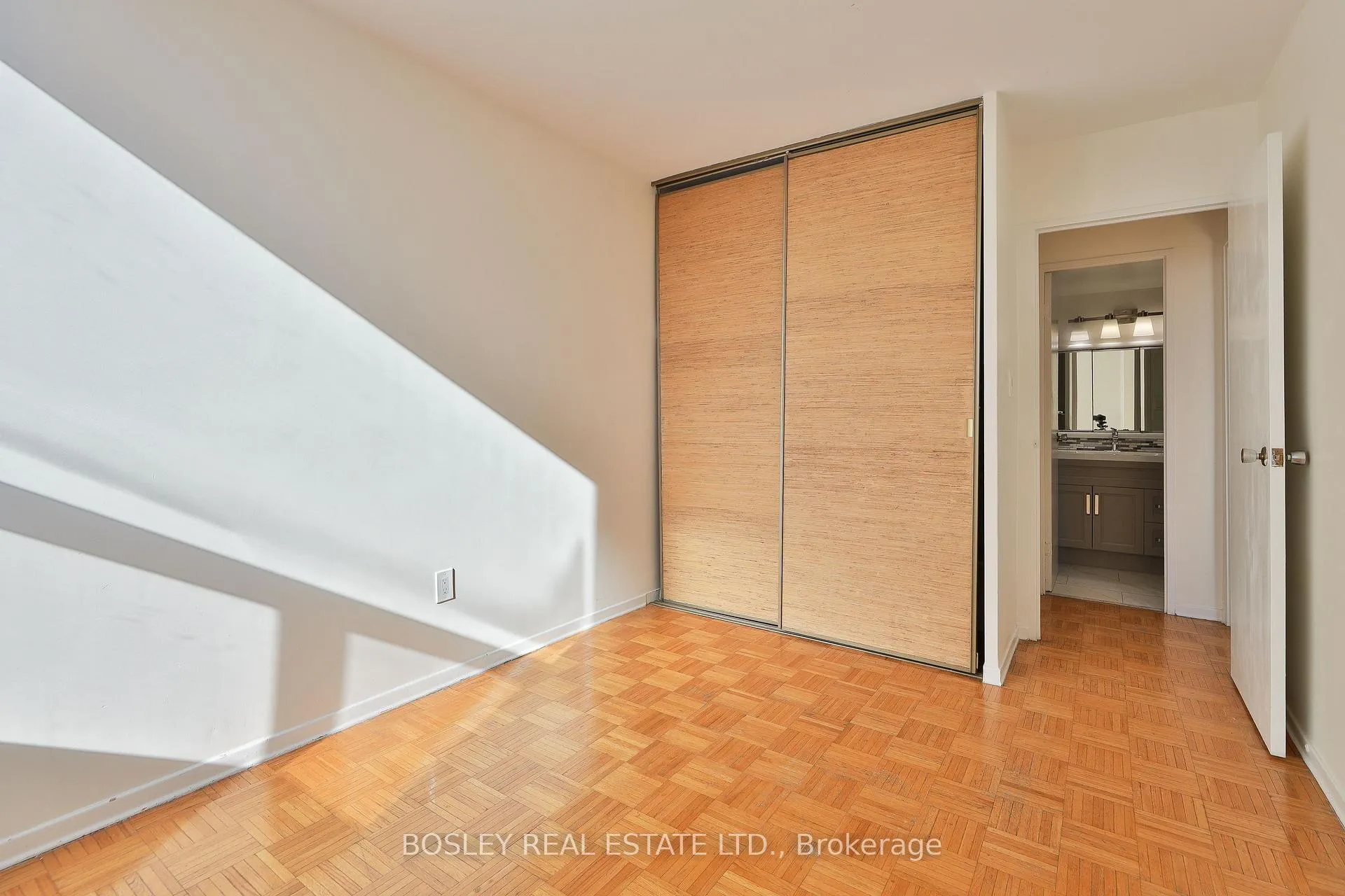 Photo 20 of Unit 404, 60 Pavane Linkway, Toronto, Flemingdon Park — HOMEH