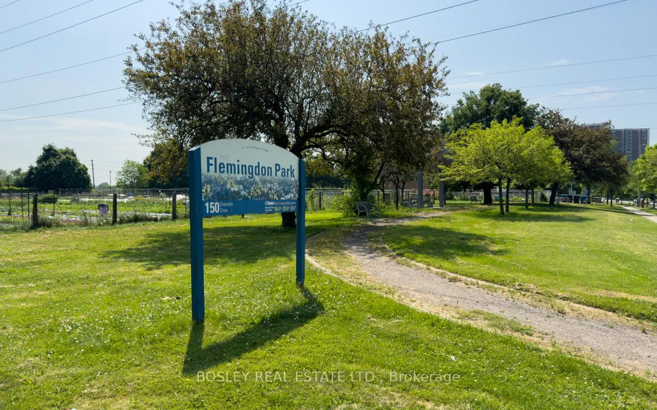 Photo 29 of Unit 404, 60 Pavane Linkway, Toronto, Flemingdon Park — HOMEH