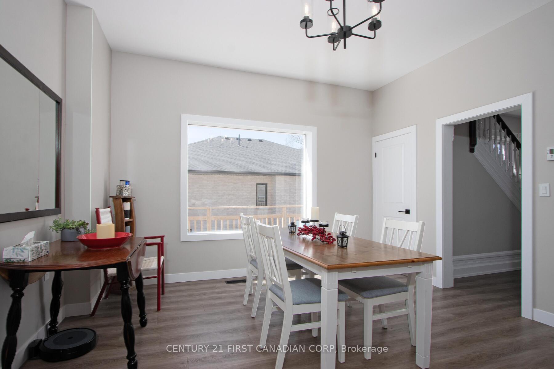 Photo 18 of 146 Main Street N, Huron East, Seaforth — HOMEH