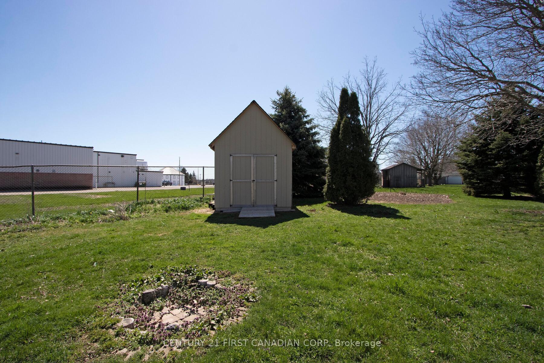 Photo 36 of 146 Main Street N, Huron East, Seaforth — HOMEH