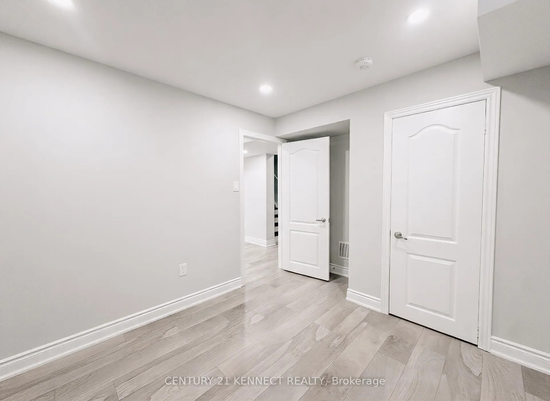 Photo 12 of Unit Bsmt, 23 Fieldstone Lane Avenue, Caledon, Rural Caledon — HOMEH