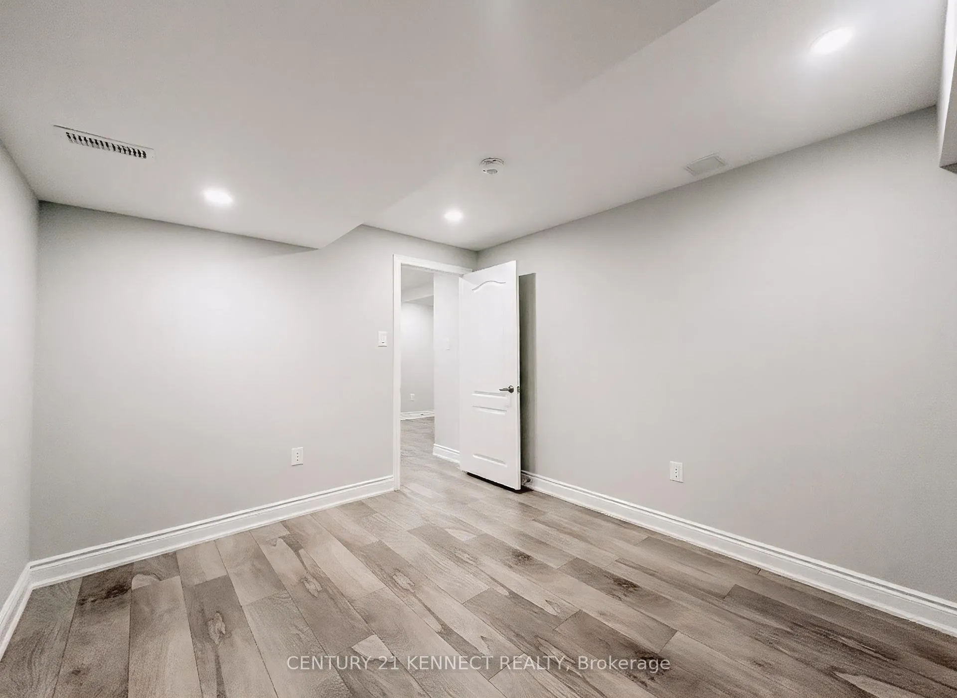 Photo 14 of Unit Bsmt, 23 Fieldstone Lane Avenue, Caledon, Rural Caledon — HOMEH