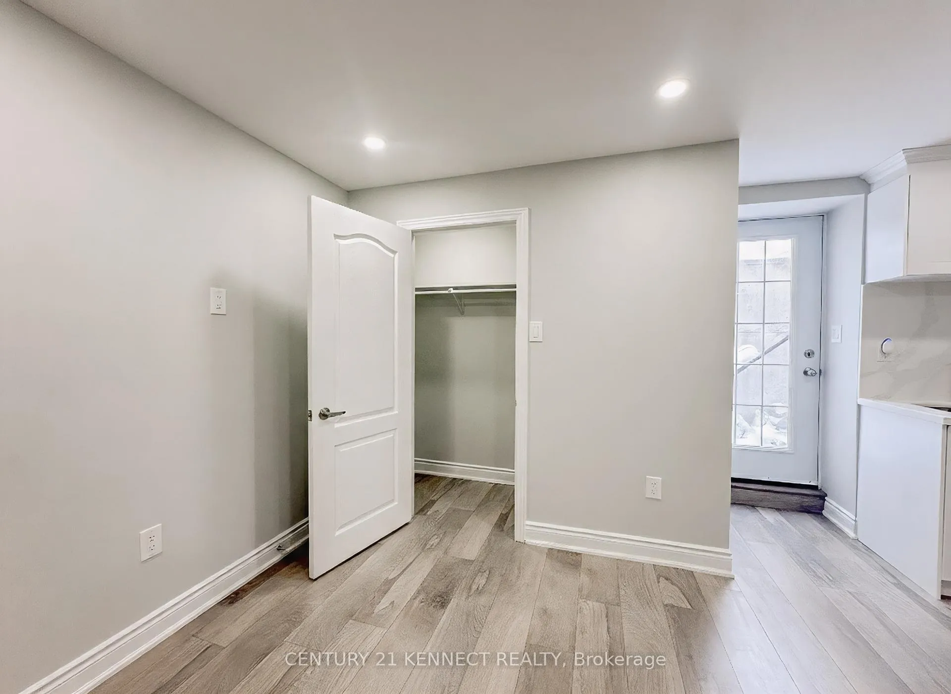 Photo 15 of Unit Bsmt, 23 Fieldstone Lane Avenue, Caledon, Rural Caledon — HOMEH
