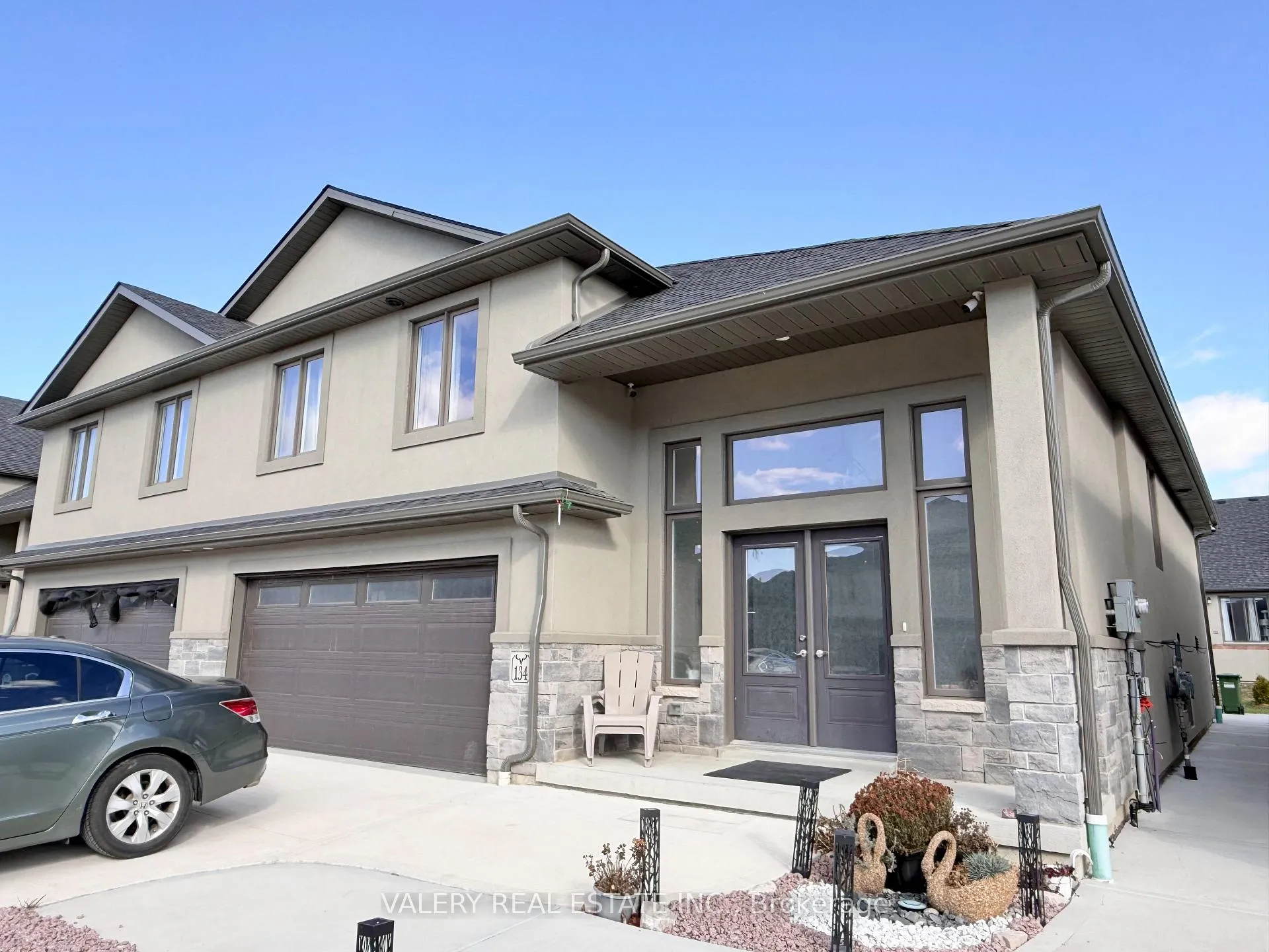 Photo 10 of 134 Reed St Street, Lakeshore, Tecumseh — HOMEH