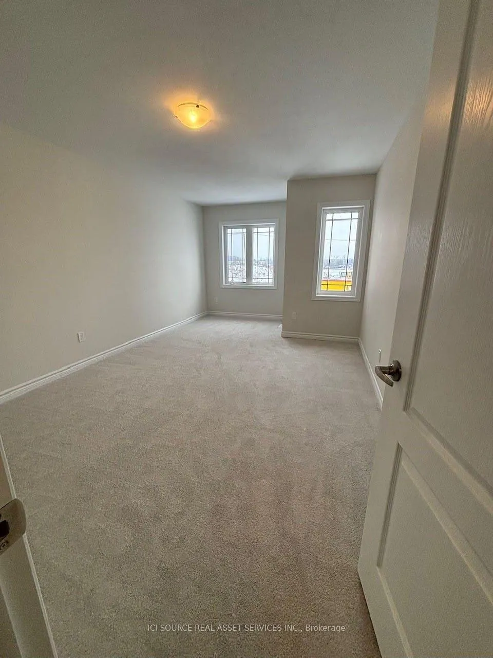 Photo 3 of 56 Bruton Street, Thorold, Thorold Downtown — HOMEH