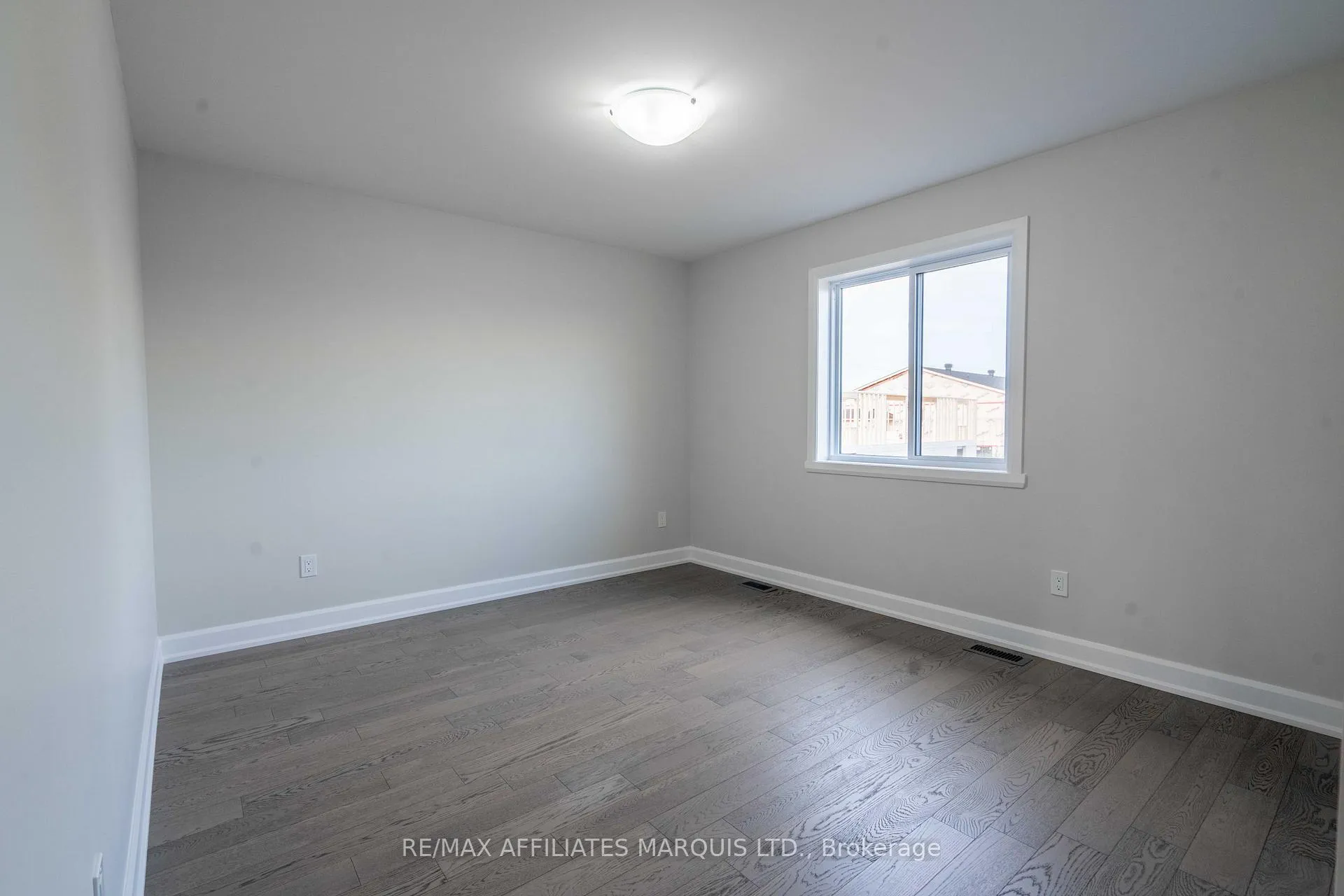 Photo 20 of 102 Woodland Drive, Cornwall — HOMEH