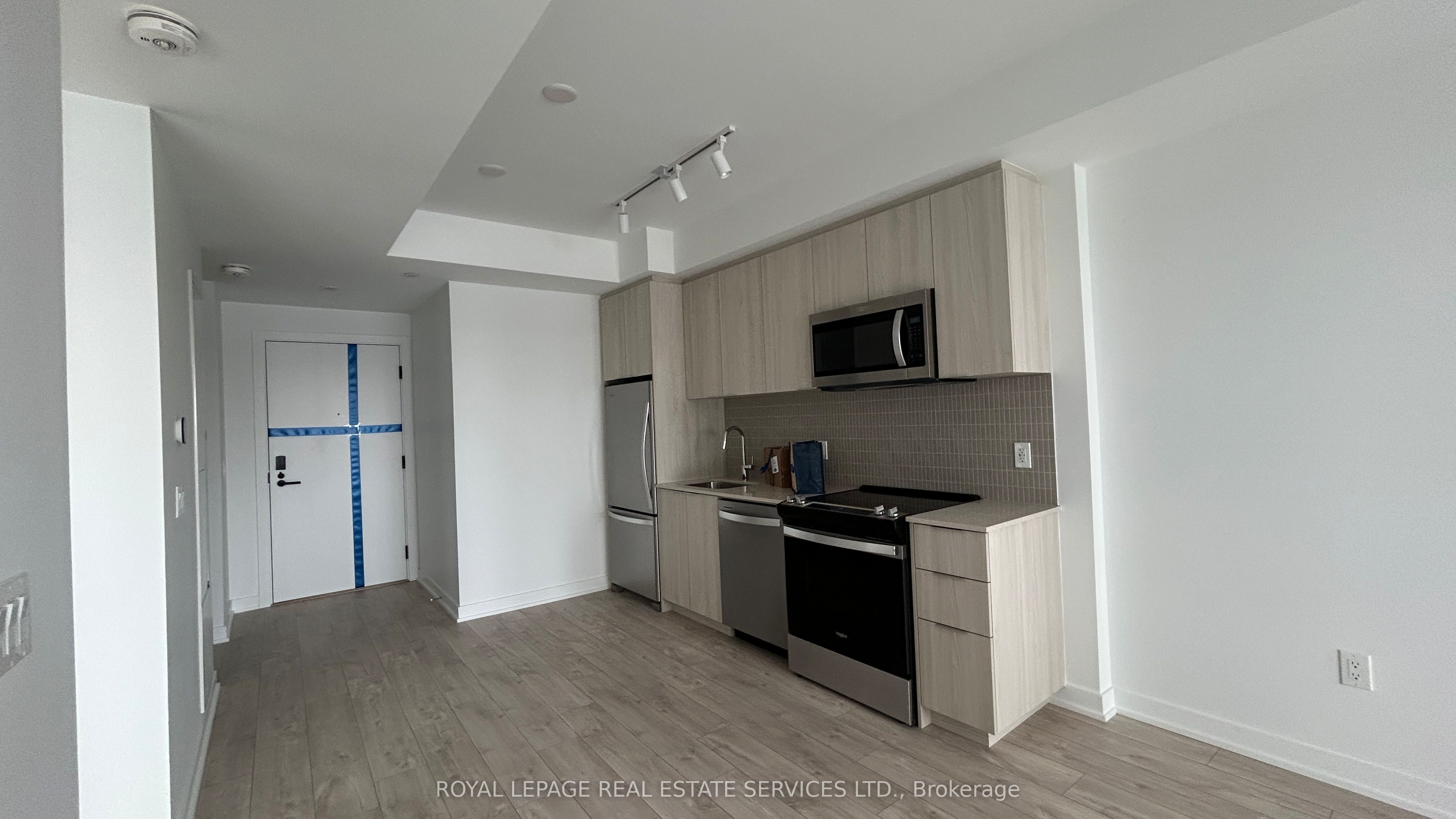 Photo 14 of Unit C203, 750 Whitlock Avenue, Milton, Cobban — HOMEH