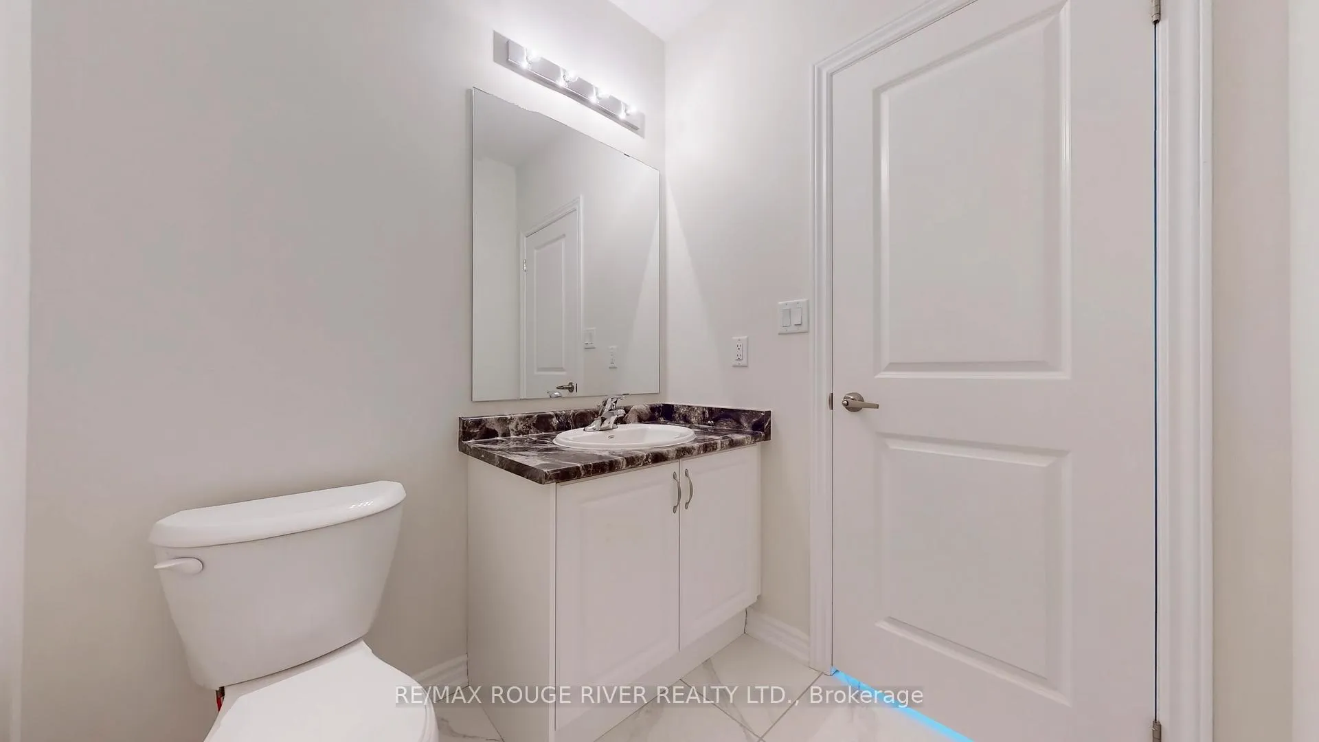 Photo 9 of 15 Prudhoe Terrace, Barrie, Rural Barrie Southeast — HOMEH