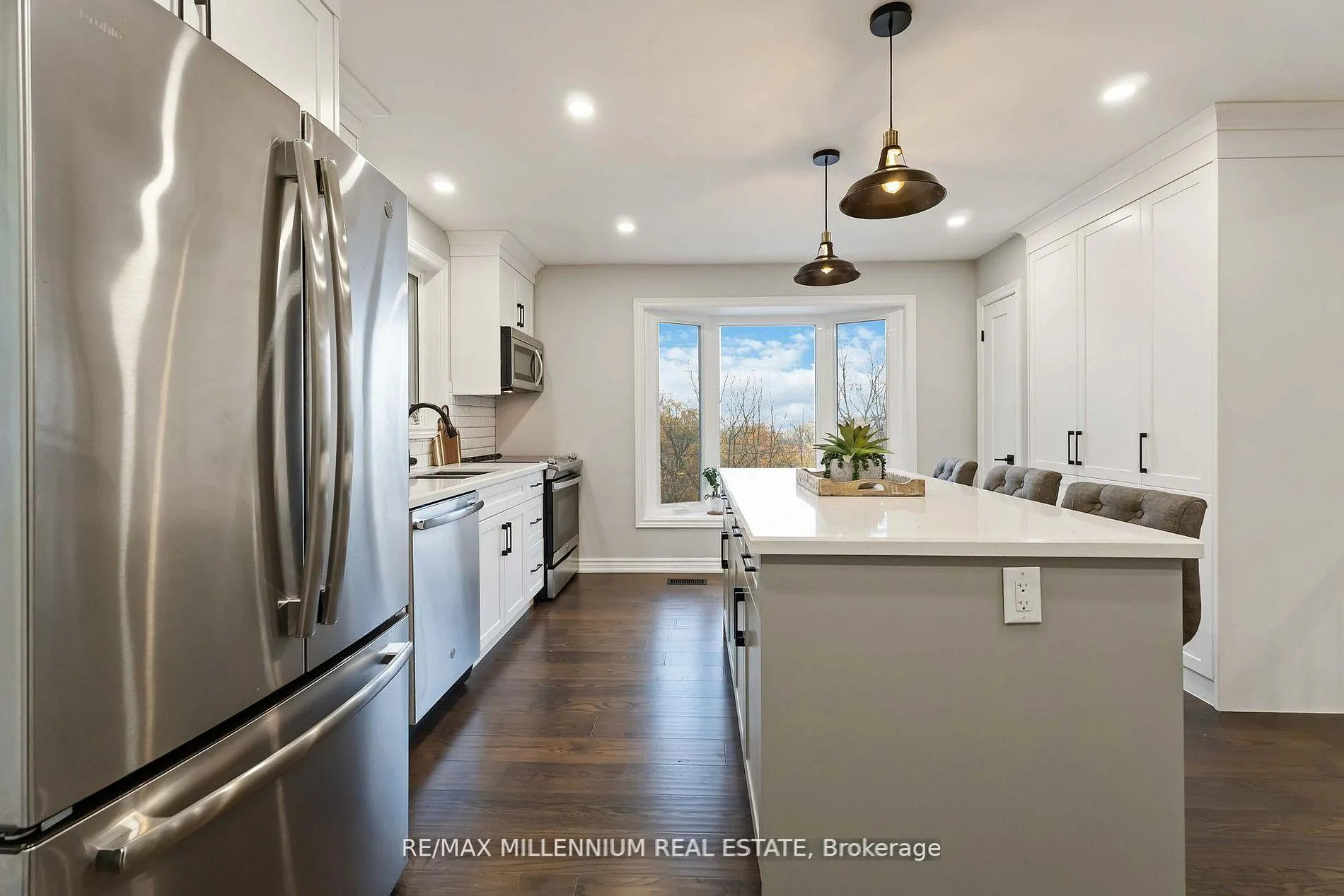 Photo 6 of 45 Bradley Street, St. Catharines, Burleigh Hill — HOMEH
